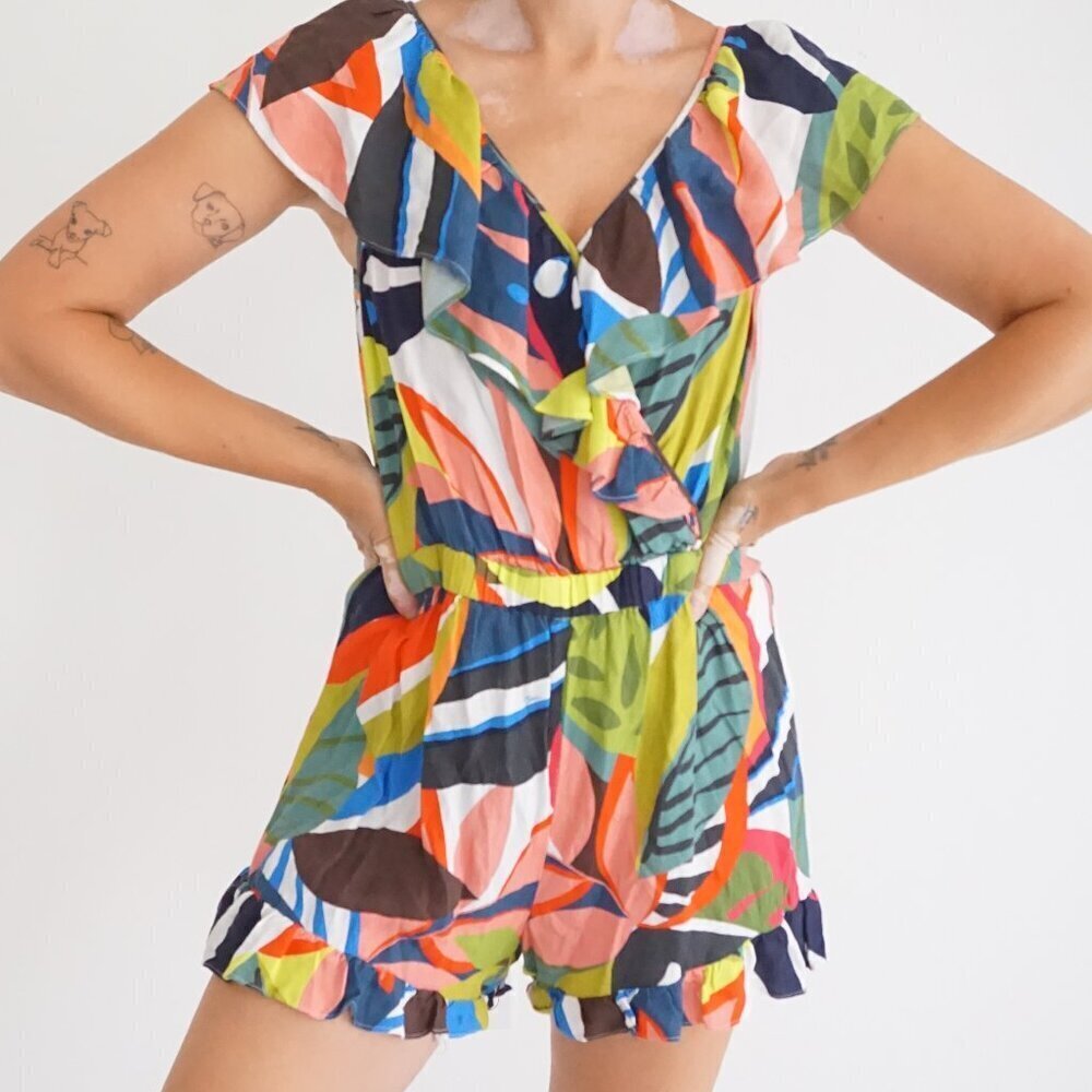 Trina Turk Multicolor Abstract Leaf Print V Neck Elastic Waist Ruffle Romper S